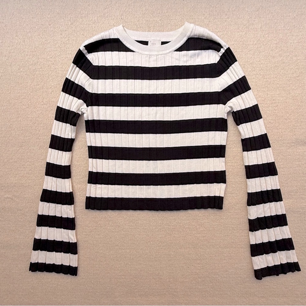 A New Day Striped Black & White Ribbed Knit Top Sweater Long Bell Sleeve L